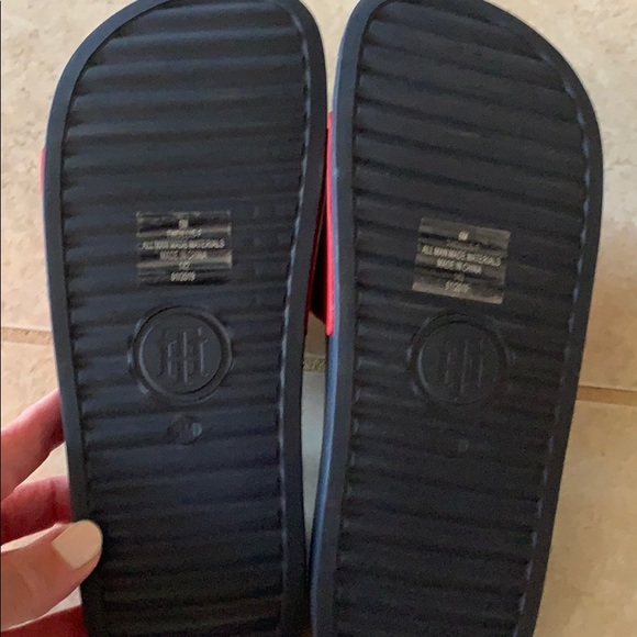 Shoes - Picture 4 of 6